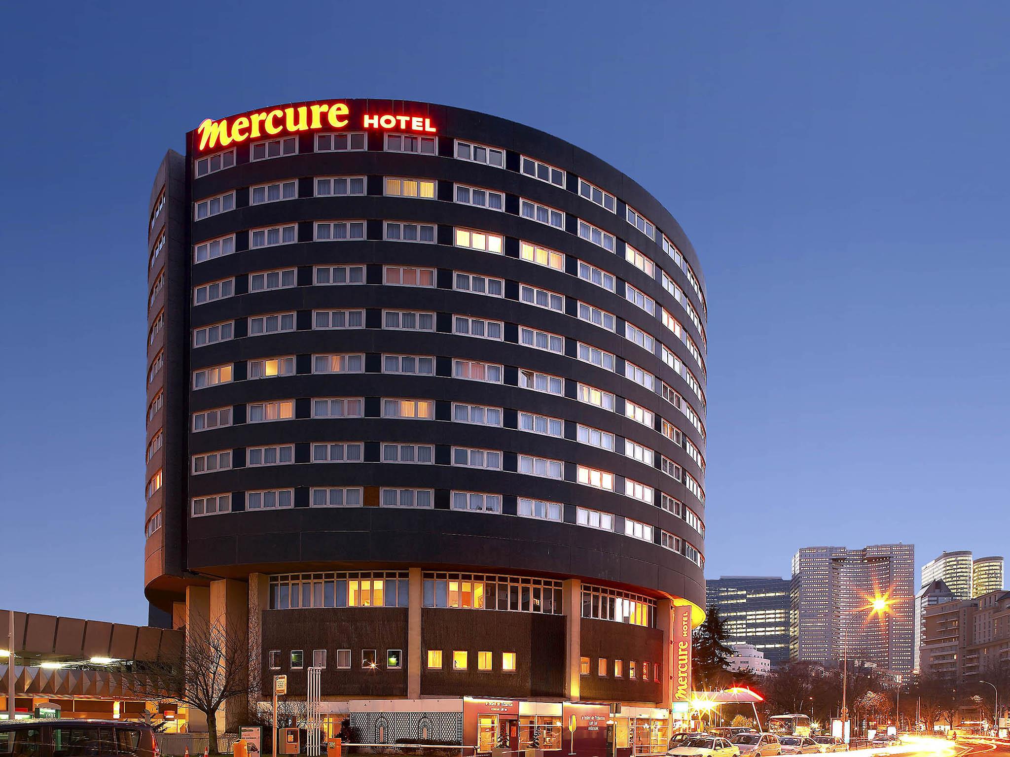 Mercure Paris La Defense Courbevoie Exterior photo