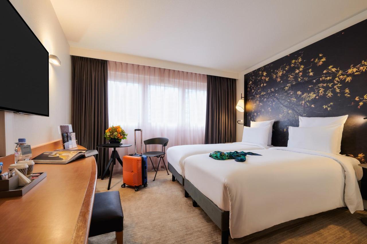 Mercure Paris La Defense Courbevoie Exterior photo